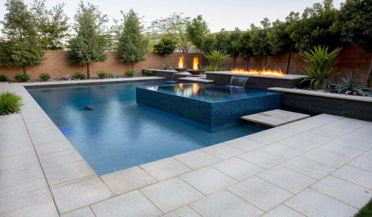 How Much Does it Cost to Put in a Swimming Pool 